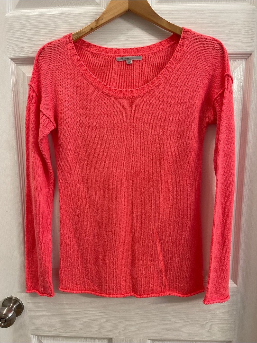 GAP Coral Knit Scoop Neck Sweater Small